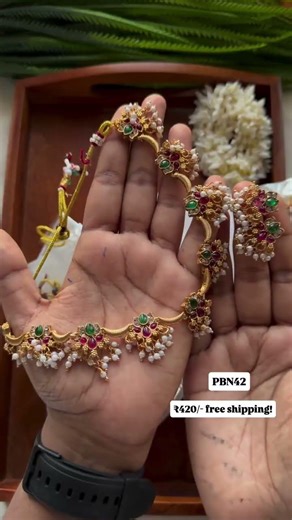 Wait! Don’t scroll… Look at this beautiful Lotus Pearl Necklace! 😍