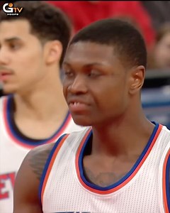 GTV HOOPS on Instagram: "Former Knick Cleanthony Early had some NASTY highlights during his NBA and G League career! The 6’8” forward is a Bronx native and played two years for his hometown team from 2014-16. 🗽 @cleanthonyearly11_"