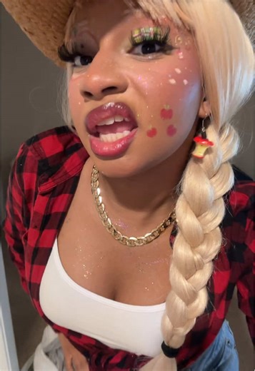 No nails 🫠 #applejackmlp #applejackmylittlepony #blackcosplayer #mlp #applejackcosplay