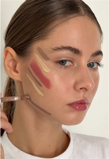 90s Messy Makeup Tutorial: Grunge Glam