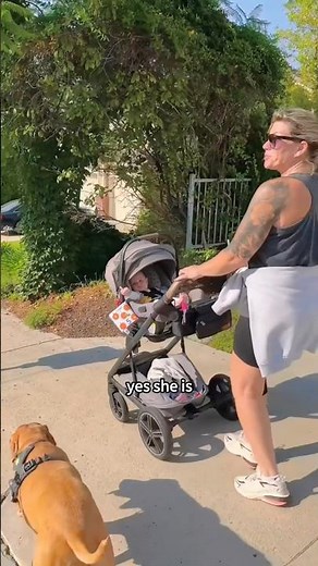 Baby middle finger. 🖕🤣#funny #funnyvideos #tiktok #babiesoftiktok #babylove #cutebaby #funnybaby