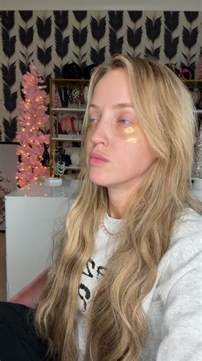 70% off Makeup Advent Calendar! Sold out in EU so hurry! https://komigo.me/stacyjoy/RFD8TW - flying to MI tomorrow! 👑 Adorned Crystal Scrunchies! (code stacyjoy) https://adornthenorm.com Sweatshirt (code stacyjoy) https://prettylittlepatriot.com/products/amazing-grace-crewneck-tee-sweatshirt?ref=FqtWZfs2pNVZbK 💎KCCHIC 30% off with code STACYJOY https://www.kcchicdesigns.com/?ref=2wn5fj0c 🕯️ Six Seeds Farm candles 10% off with code STACYJOY https://6seedsfarm.com/collections/black-friday-gifts