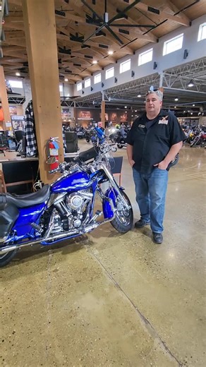 🔥 Hot Trade Alert: 2007 CVO Road King 🔥 Ready to ride in style? This 2007 Harley-Davidson CVO Road King is in pristine condition and ready for its next adventure! Here’s why this beast is a must-have for serious riders: ✨ 110 cu in Screamin' Eagle Engine – unmatched power and performance ✨ Custom Paint & Chrome – show-stopping style that turns heads ✨ Low Mileage – gently ridden, meticulously maintained ✨ Comfort & Luxury – premium leather, advanced tech, and a smooth ride 🚨 This beauty won’t