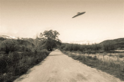 Legendary Flying Saucer: Re-examining the Kenneth Arnold UFO Sighting - Discovery UK