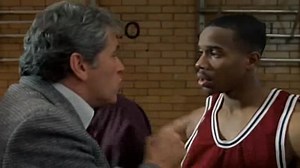 [WwW.skstream.net]-Above The Rim 1994 FRENCH DVDRip XViD