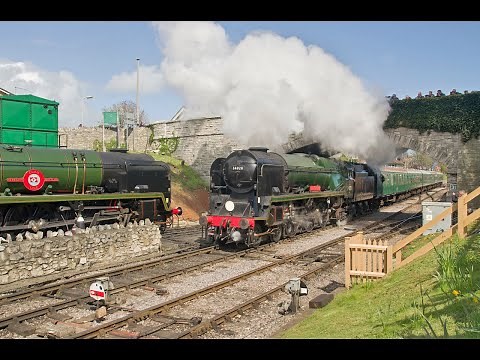 Locomotive Clan Line 35028 Bullied Pacific - the only mainline steam loco based in London