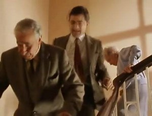 22K views · 1.6K reactions | Đi đường mà cũng ko yên nữa  Drive on Westview be like #wandavision | Hội hâm mộ Marvel | Facebook