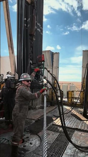 Casing Tripping in Hole Oil & Gas Rig Service