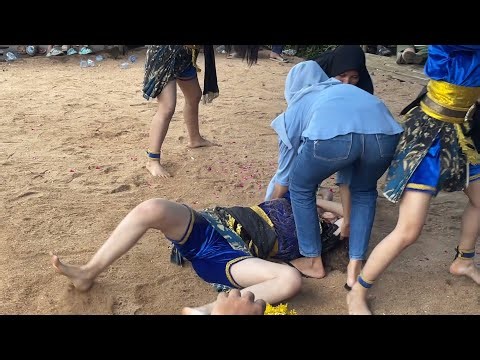 Sungguh Sangat Mengerikan Saat Cewek Cantik Kesurupan ❗ Kuda Lumping Wargo Budoyo