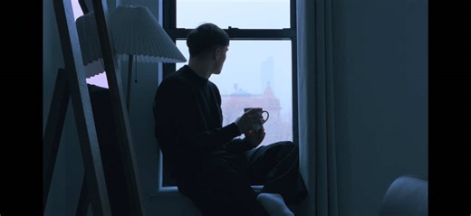 Staying warm inside my cozy nyc apartment. I have been moving around between countries a lot recently and @Blueground has made it incredibly easy to feel at home wherever I am. They offer short and long term stays in over 400 cities, and you can use my code bgsedyyfilms at checkout for a discount on your next stay!