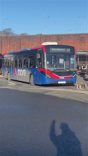 274 (HF69 CNJ) on the 12 to Bournemouth departing Bournemouth Railway Station.