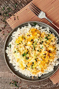 Chicken Divan - with a Ritz Cracker Topping - 15-Minute Prep!