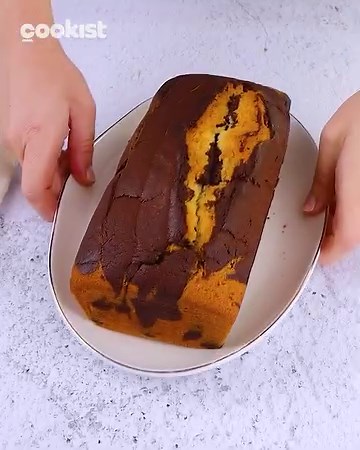 18K views · 206 reactions | This is such a fun way to make a tasty two-tone pound cake at home! | Cookist Wow | Facebook