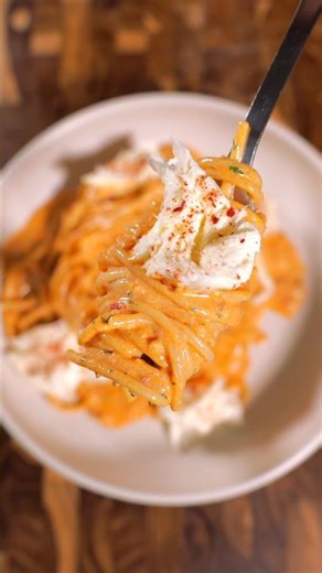Spaghetti in Rosé Sauce #cooking #chefberkin #pastarecipe #foodshort