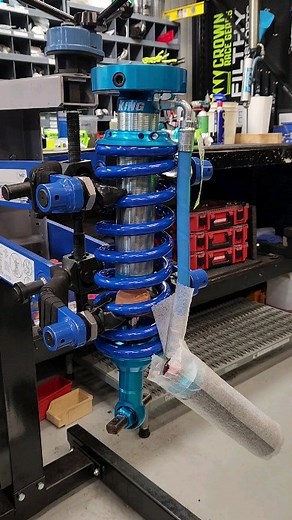 4.8K views | All King OEM kits shipped by Filthy Motorsports are preloaded specific to your application for a direct bolt-on installation. Fine-tuning adjustments should still be made after 500-1000 miles but this means the shocks arrive at your door ready to install.  @kingshocks Follow for more  @filthymotorsports Follow for service  @shockservicellc #filthymotorsports #kingshocks #off road #Silverado #suspension #shockservice #customshocks | Filthy Motorsports | Facebook