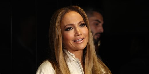 Jennifer Lopez Wears Miniskirt and Platform Shoes to ‘Unstoppable’ Photo Call