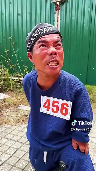 SmartBot Innovation: Exploring Robot Vibes