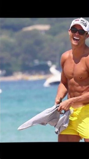 Cristiano Ronaldo Bath in swimming pool 😁#cr7 #shorts