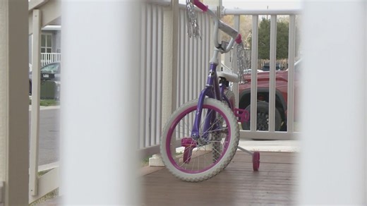 Two teens shot in Schertz; Police searching for suspects