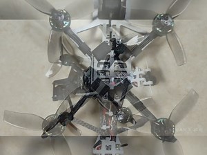 S35 花飞 长续航与一体 fpv穿越机。