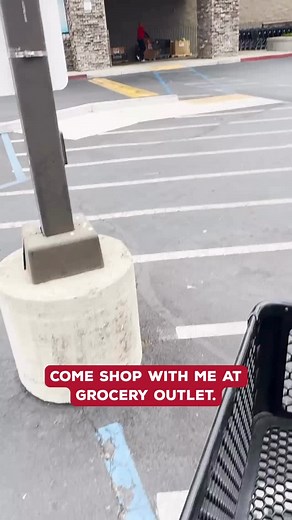 Grocery haul goals 🛒✨ Grab your tote and let’s stock up for this cozy braised cauliflower & squash penne! Everything you need fits neatly in one basket — and you’ll turn it into a restaurant-worthy meal in under 30 minutes. Here’s your list before you hit the aisles: 🥦 Produce 3 large cloves garlic 1 small head cauliflower (about 2 cups florets) 1 small butternut squash (about 2 cups peeled & cubed) 🧂 Pantry Staples Extra-virgin olive oil Whole-wheat penne pasta (8 oz / about 3 cups) Dried th