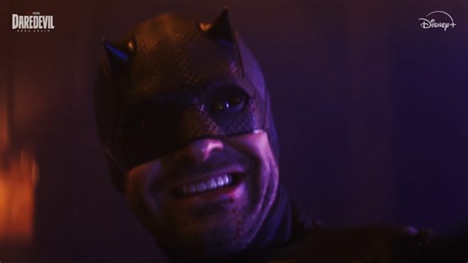 《夜魔侠：重生》第二季的演员和工作人员查理·考克斯、文森特·多诺费奥、黛博拉·安·沃尔以及更多演员和