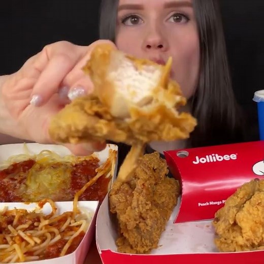 ASMR JOLLIBEE *FRIED CHICKEN + SPAGHETTI* NOODLES MUKBANG | EATING SOUNDS