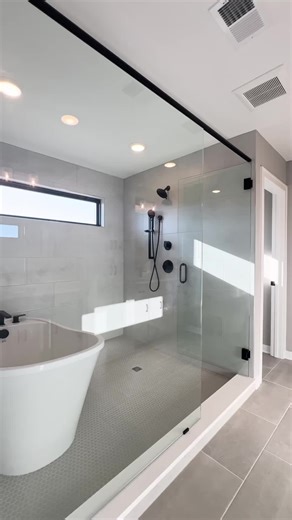 🧼 Talk about primary bathroom inspo! Wet rooms are popular in new construction these days, and for good reason. They create a spa-like feel while also being practical, easy to clean, and designed for everyday living. They are also a great space to bathe the kiddos since all the splashing stays inside the shower area, so there is no worrying about wet floors! #primarybathroom #wetroom #bathroomdesign #bathroominspo