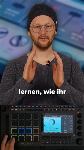 🔥🎛️ Von Vintage-Synths bis 808-Basslines – die AKAI MPC Instrumente verständlich erklärt Im dritten Teil der Akai Professional MPC Masterclass mit dem Schwerpunkt „Instrumente“ vermittelt dir Produktspezialist Kai Chonishvili einen strukturierten, praxisnahen Zugang zu allen Instrumenten von MPC und Force. Du lernst, wie die Instrumente aufgebaut sind, wie sie klingen und wie du sie sicher sowie musikalisch in deinen eigenen Produktionen einsetzt. Von klassischen Pianos und Vintage-Synthesizer