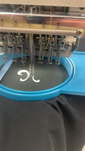 At BE Uniforms, embroidery remains one of the most popular choices for businesses who want their brand to stand out – professionally and permanently. 🔑 Key Benefits of Embroidery: ✅Premium, Professional Look: Adds a high-quality finish that instantly elevates your brand image. ✅Long-Lasting & Durable: Withstands washing, wear, and work environments without fading. ✅Perfect for Logos: Crisp, clean stitching helps your branding shine with depth and texture. ✅Colourfast & Fade-Resistant: Your logo