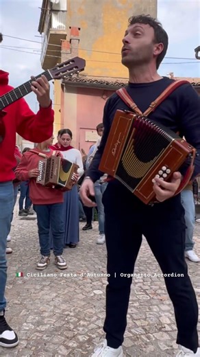 Italian Folk Music | Ciciliano Festa d’Autunno | Organetto Accordion