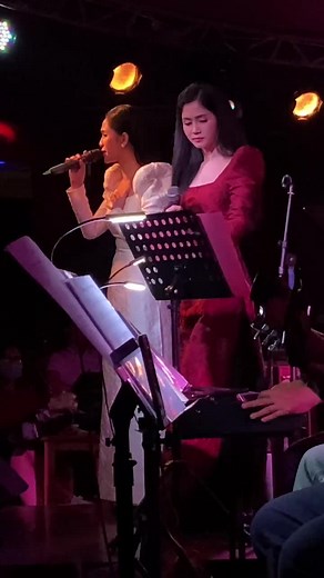 Mưa Nửa Đêm - Phương Anh & Phương Ý Live Perfomance