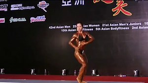 Vietnamese Female bodybuilding in Off Season Bodybuilding