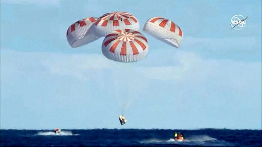 SpaceX makes history with splashdown