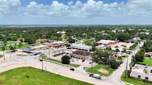 1.6K views | There's something for everyone at Tamarron in Fulshear, TX. Discover new homes and more in this master-planned community. ✨ Click here for more information: https://bit.ly/3Y8vdFW | D.R. Horton Houston | Facebook