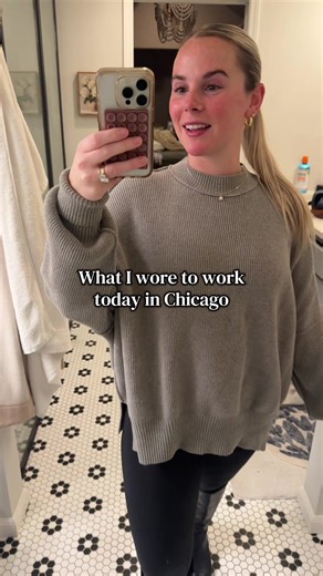 Coming to the internet wondering who else is still wearing their @SPANX leather leggings. Mine have truly lasted years! @Free People @Dolce Vita Footwear #workootd #lifeinchicago #whatiworetoday #freepeople #spanx