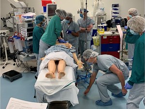 Simulation lab helps Surrey Memorial Hospital with COVID-19 training
