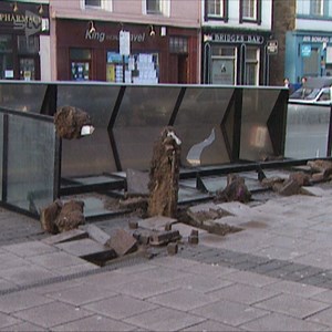 Do you remember the Boxing Day storm of 1998? There was widespread damage throughout Scotland. Read more: https://bit.ly/2Sc6k7q | STV Weather