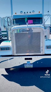 375 reactions · 44 shares | From the LargeCarMag Southern Classic Truck Show 2022 #keepontruckin | Cara Metzger | Facebook