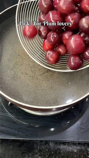 Summer special plum sharbat, homemade plum drink, summer drink #youtubeshorts #summerdrink