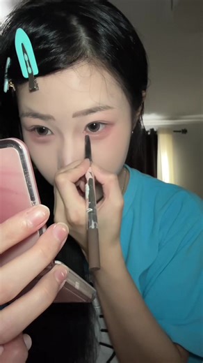 Maquillage rapide : Préparation pour un nouveau rendez-vous