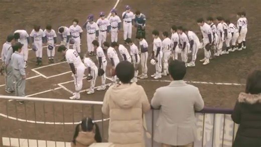【泣けるCM】一度もレギュラーになれなかった少年が最後の試合で両親に言った言葉