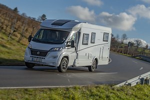 Forster T 659 EB im Test - Reisemobil International