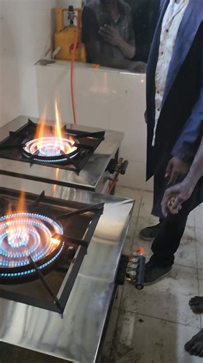 Pre-installation testing (PIT) Every gas cooker is fully tested before installation to guarantee: ✔️ Strong, steady blue flame ✔️ Proper gas flow & safety ✔️ Peak performance from day one We don’t just install — we test, verify, and deliver confidence. Quality you can see. Safety you can trust. 📞 Jakama Kitchen Equipment & Appliances 📍 Professional | Reliable | Tested before use | Jakama energy savings jikos and kitchen appliances