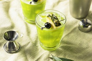 Not-So-Scary Green Monster Cocktail | LoveToKnow