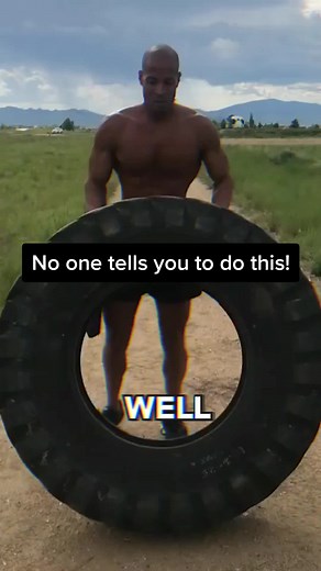Flipping a tire for 1 mile. Do something that sucks everyday in constant pursuit of one’s true capability May 29, 2018 #davidgoggins #davidgogginsmotivation #davidgogginsmindset #sigmamind #sigma