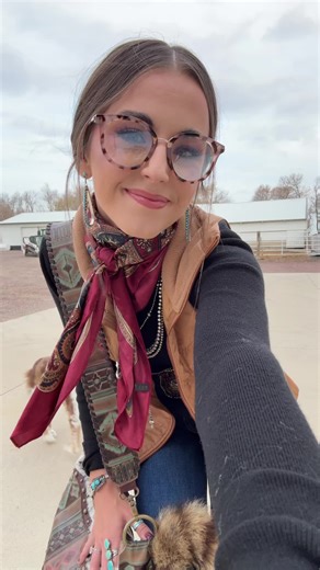 Western Fashion Outfit Ideas with Wild Rags and Vests