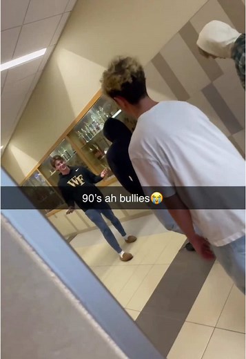 Exploring 90s Movies and Their Cultural Impact