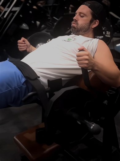 #sebastianstan This edit caused my computer to crash twice...I wish I was joking // posting an older edit, hoping it won't flop// Audio: can't find the original audio, I am so sorry y'all!! Scp: meshe.fx and witchaosamp MOOTS: (let me know if you want to be tagged!! Please go check them out!!!) @bucksexy.fx_ @julie.b4rnes @kaite_barnes @l.veexy @warped_checkers #sebastianstanedit #buckybarnes #xyzbca #fy #edit