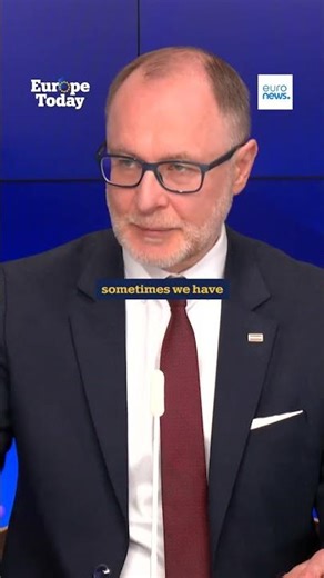 Latvian Defence Minister: " I have no doubts the US would help Europe"